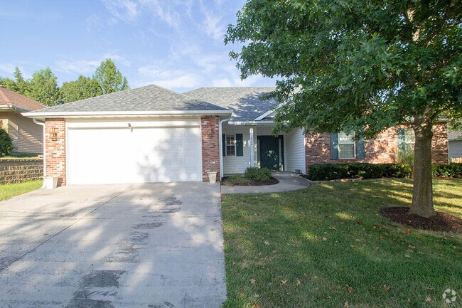 Building Photo - 6900 Madison Creek Dr Rental