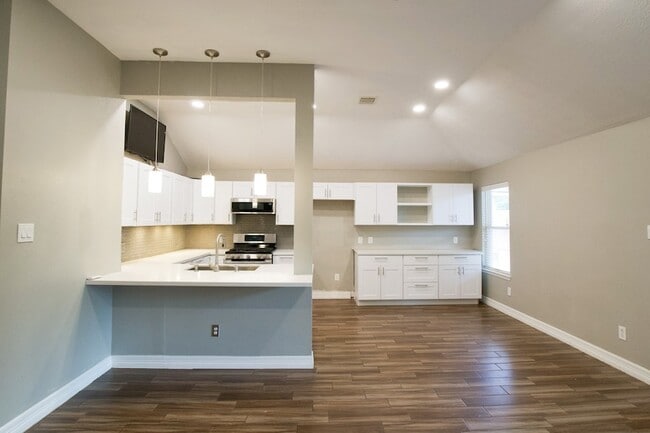 Photo - 2710 Sockeye Dr