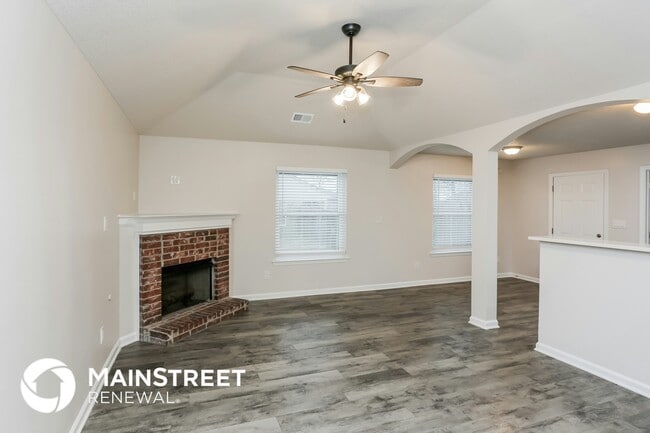 Photo - 10426 Redmond Cir N