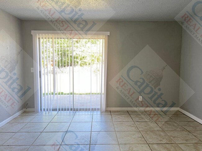Photo - Large 4 Bedroom Home