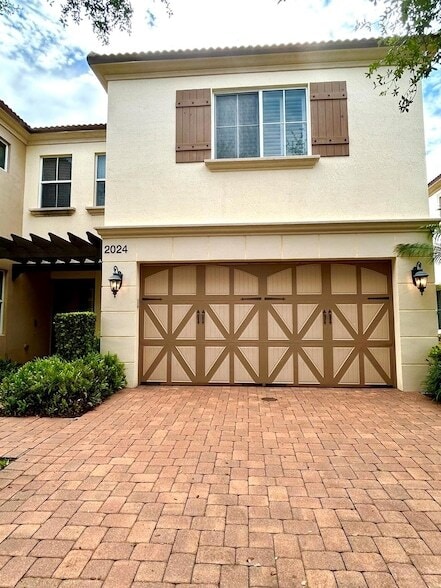 Photo - 2024 Foxtail View Ct Townhome