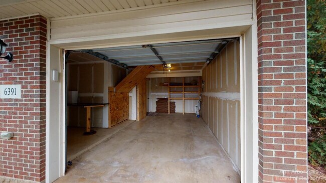 Photo - 6391 Scoter Ln