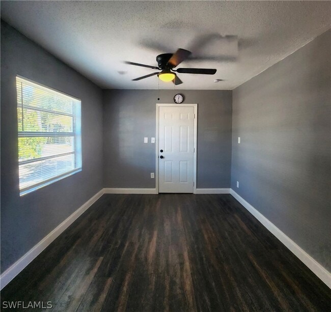 Photo - 2996 Francis Ave