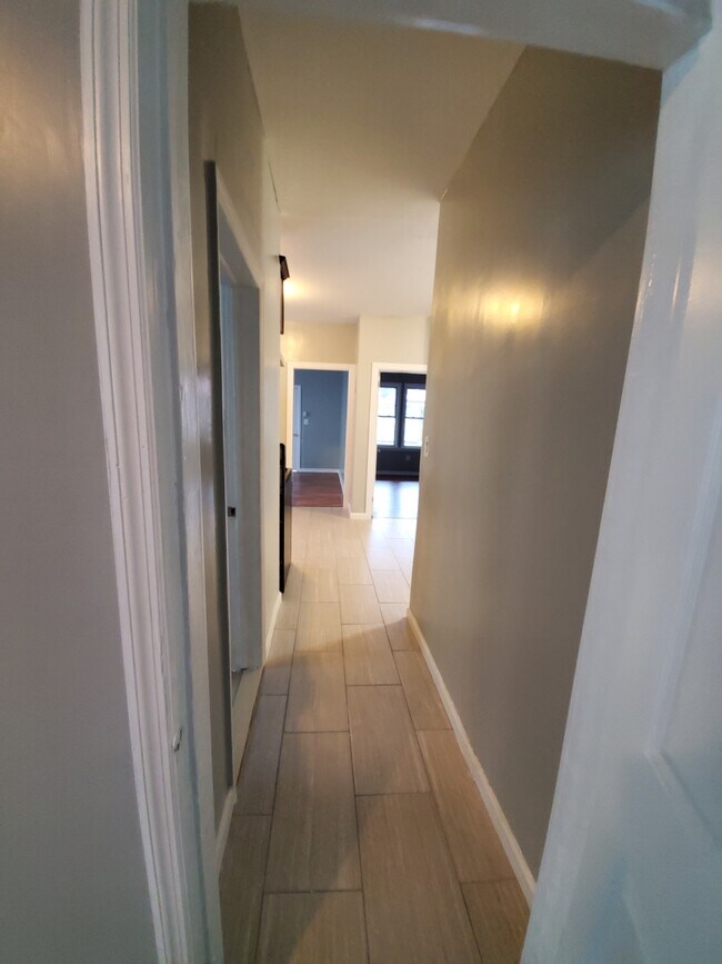 Photo - 124 E 32nd St Unidad 1