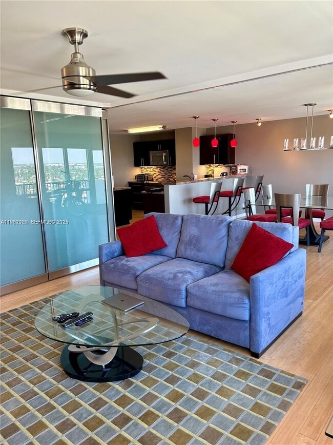 Photo - 340 Sunset Dr Unit 1404