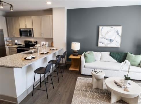 Building Photo - 6885 Jimmy Carter Blvd Rental