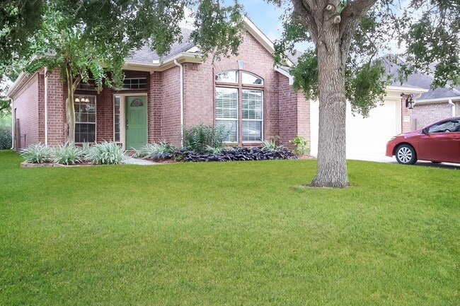 Building Photo - 1118 Chase Park Dr