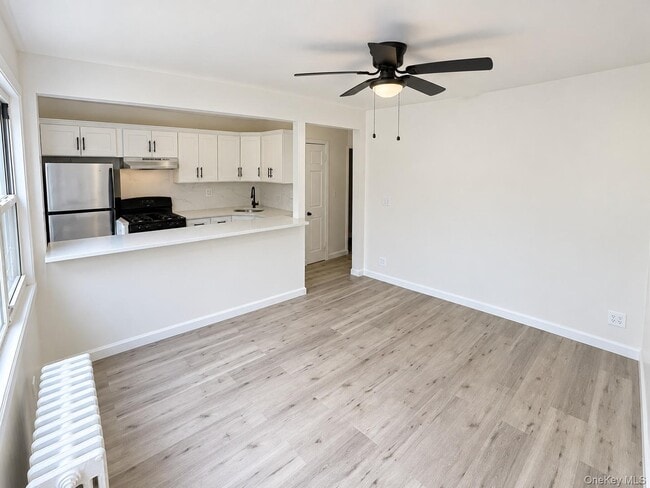 60-52 80th Ave