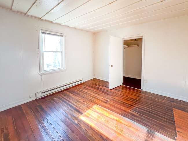 Photo - 2125 Dupuy Rd