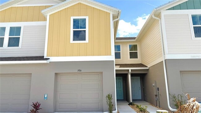 Building Photo - 3710 King Hill Dr