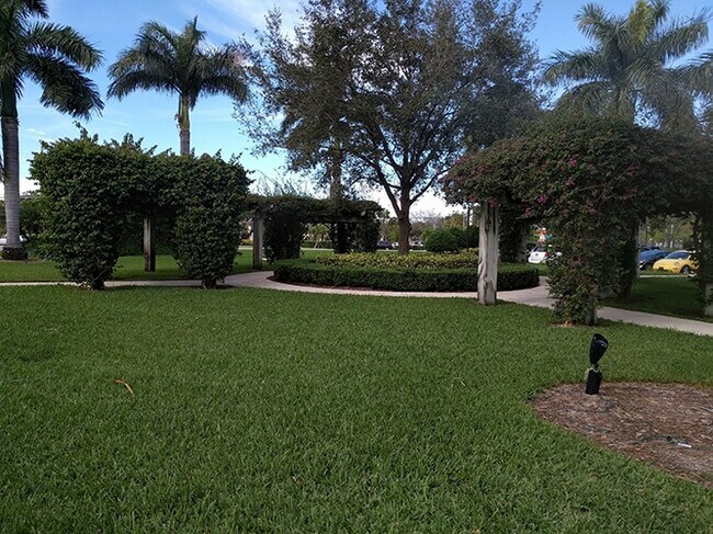 Photo - 3210 Renaissance Way Unidad 210