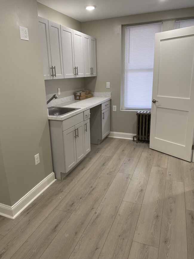 Photo - 2144 Bridge St Unidad B2