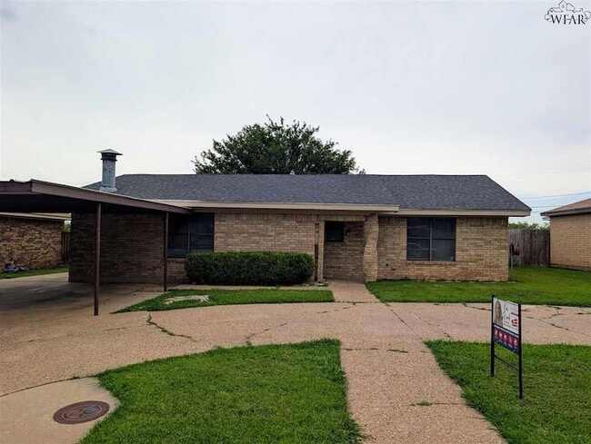 Building Photo - 2805 S Bandera Dr Rental