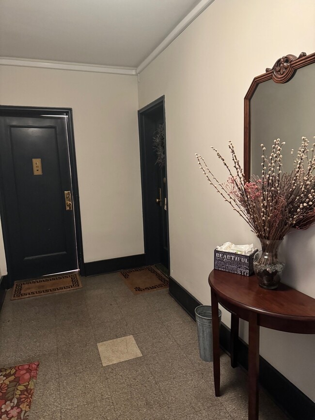 Building Photo - 160 W 85th St Unit 3G