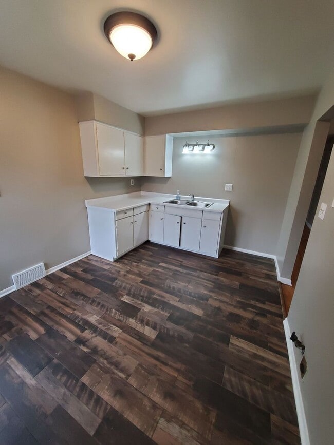 Photo - 4953-4955 N 90th St. Unit 4955 Upper