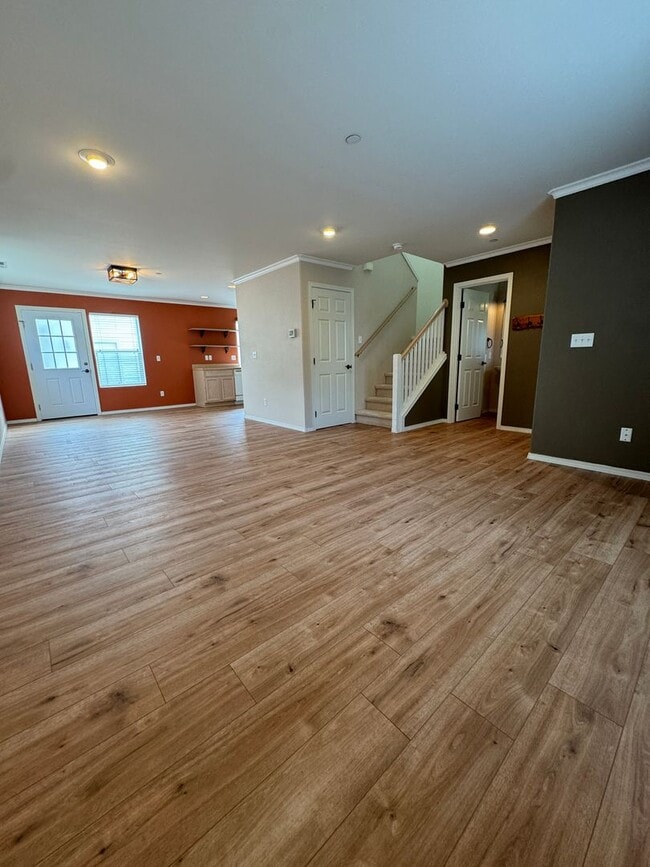 Photo - 1285 Griggs St