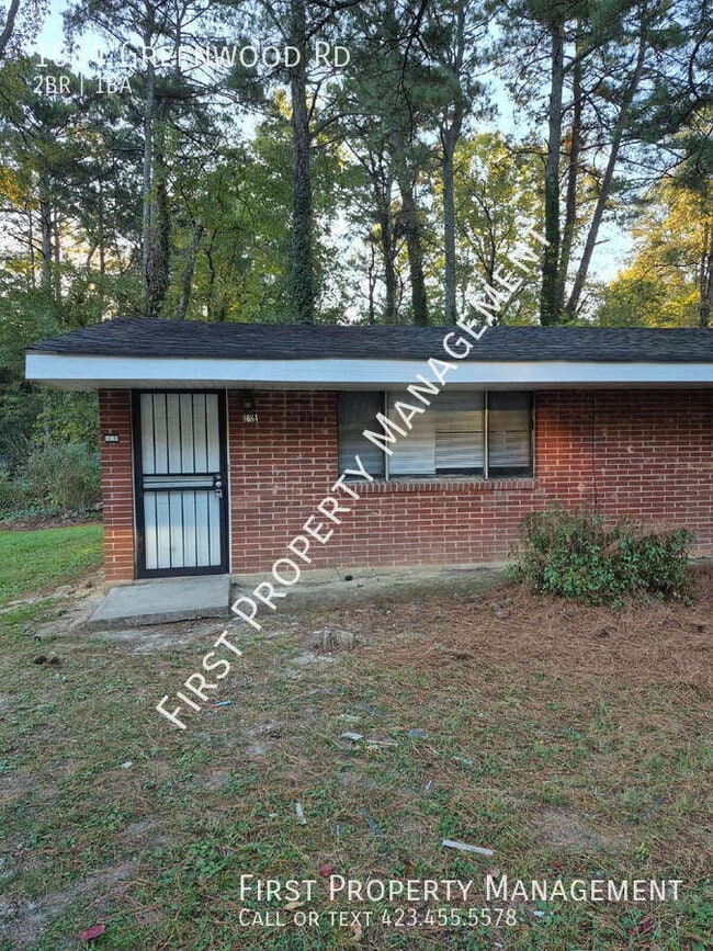 Photo - 1084 Greenwood Rd