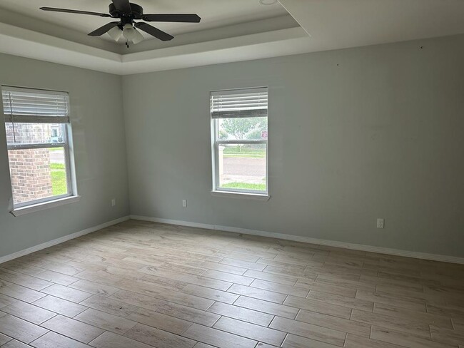 Photo - 2802 W Primrose Ave Unit 1