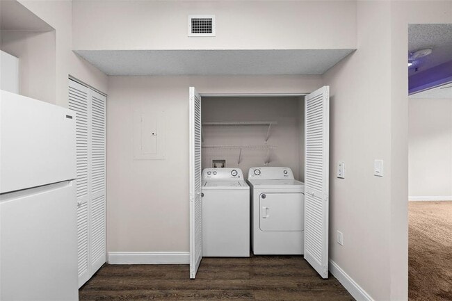 Photo - 6976 SW 39th St Unit G102