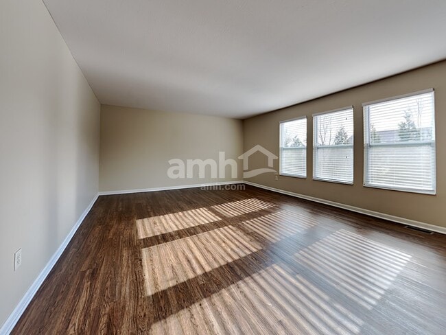 Photo - 4319 Hunting Hawk Dr