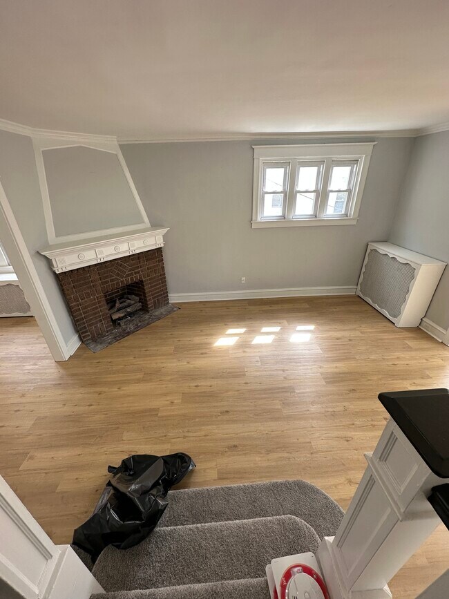 Photo - 529 Brookside Ave