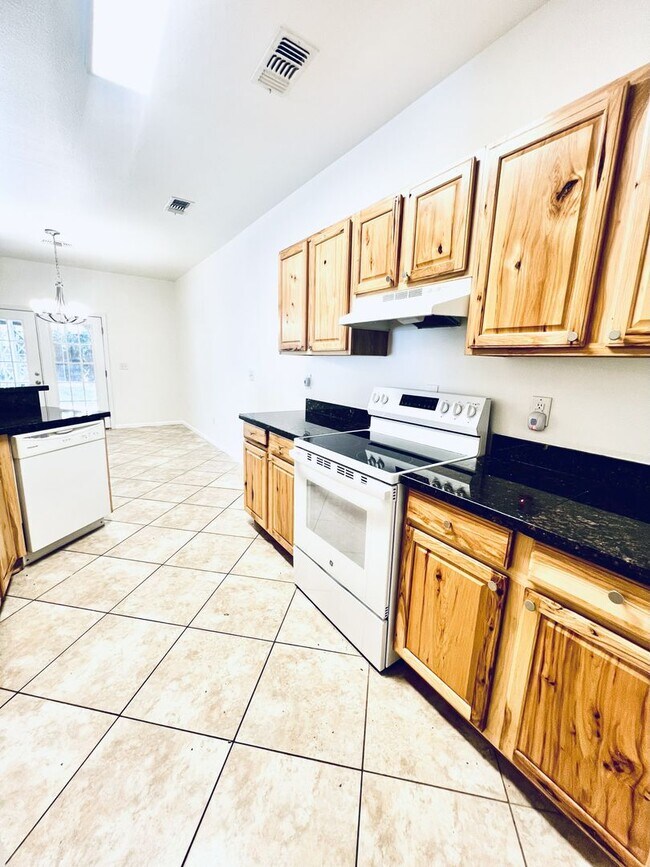 Photo - 3-Bedroom/2-Bath Duplex in Lago Vista