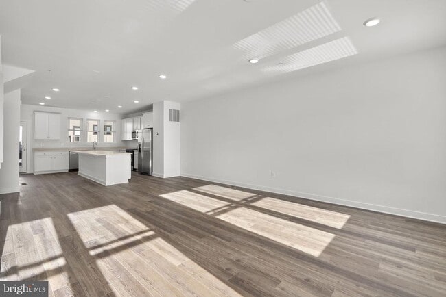 Photo - 1309 Bracken Ln