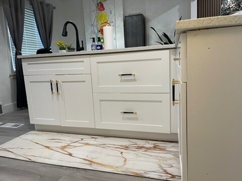 Photo - 446 Marquette Dr