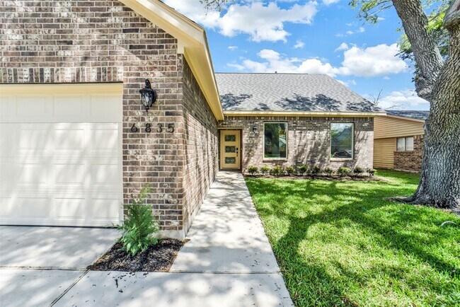 Photo - 6835 Tara Dr