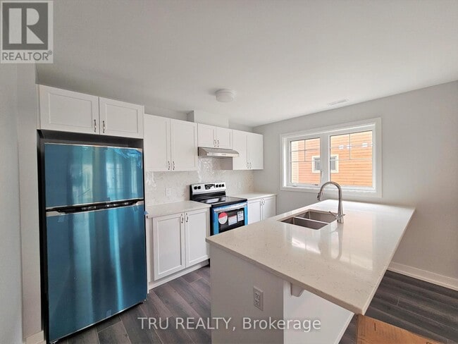 Photo - 200 Anyolite Private