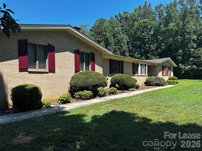 Building Photo - 8109 Reames Rd