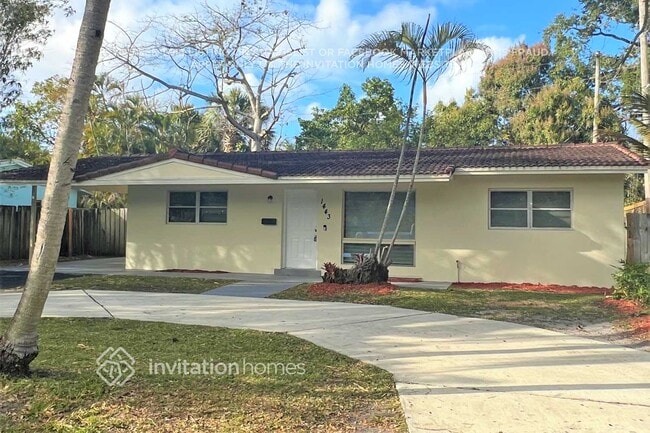 Building Photo - 1443 SW 10th St