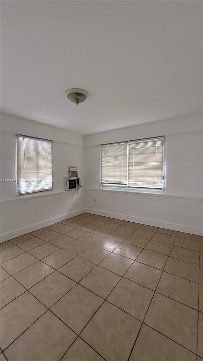 Photo - 5305 Biscayne Blvd Unit 101