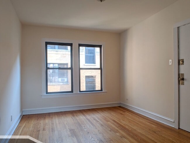 Photo - 2651 N Spaulding Ave Unit 2E