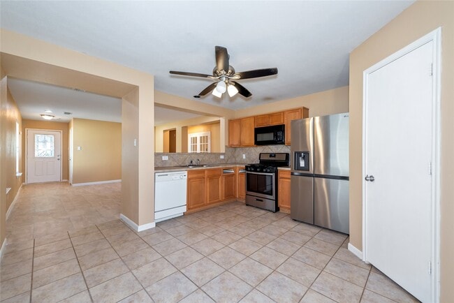 Photo - 21219 Misty Brook Bend Ln