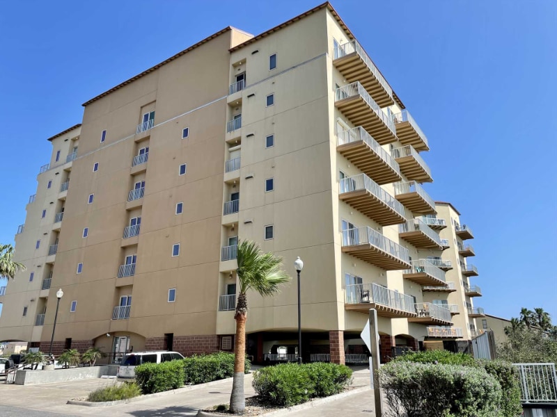 Photo - 200 W Capricorn Dr Unidad 302North