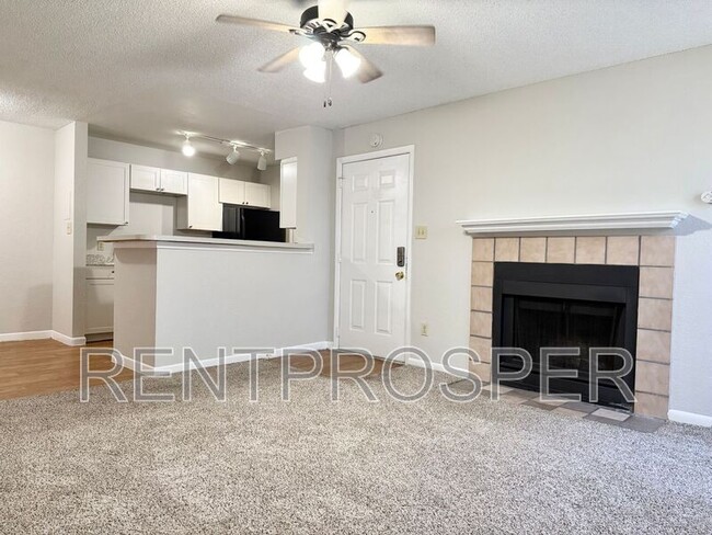 Photo - 4301 Lizshire Ln Unit C105