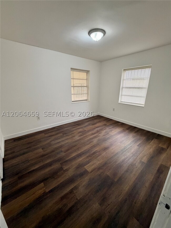 1200 NW 37th Ave Unit 2
