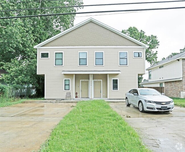 Building Photo - 990 Grenshaw St Unit A Rental