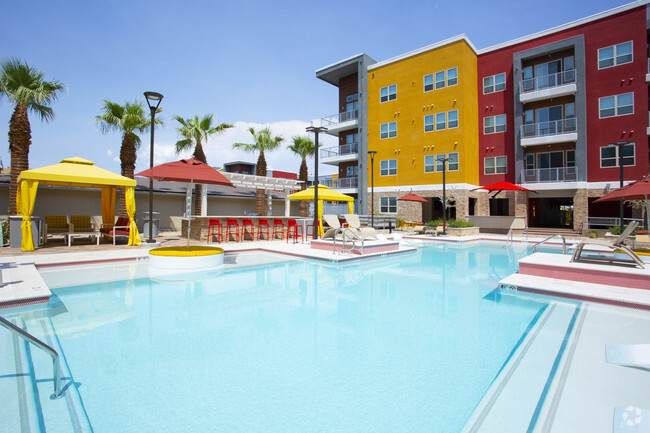 Pool Area - Green Leaf Lotus Apartments