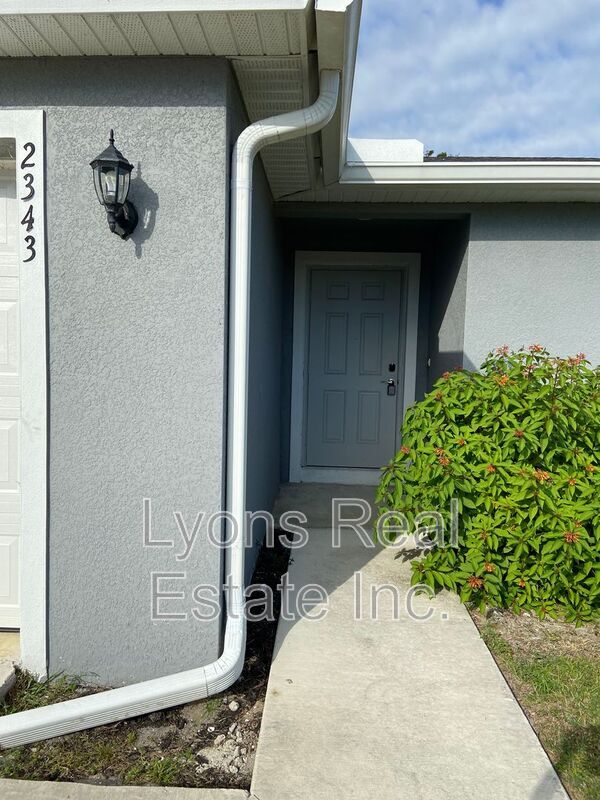 Photo - 2343 Briarwood St