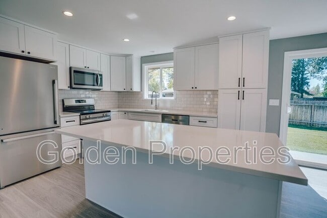 Photo - 3703 E Pine Hill Dr