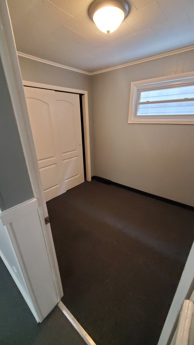 Bedroom 2 - 619 Fulton St Unit Lower