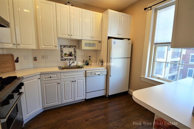 Photo - 141 Beaconsfield Rd Unit 5