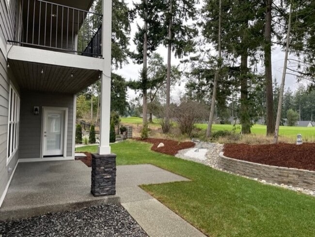 Photo - 4237 Caddyshack Dr NE