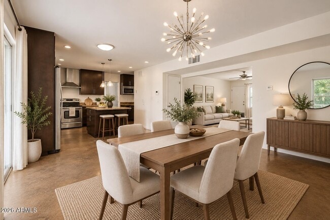 29 E Foothill Dr