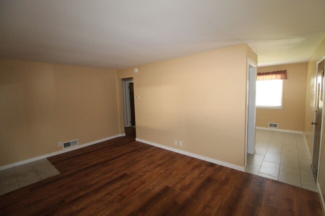 Photo - 6112 N Driscoll Blvd