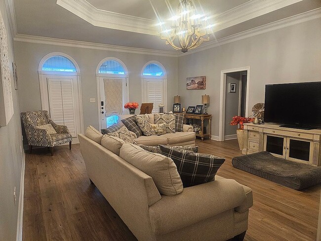 Photo - 608 Vanessa Dr