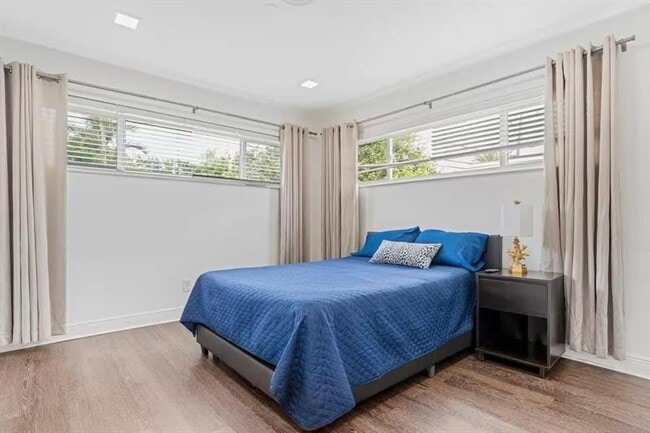 Photo - 21000 Highland Lakes Blvd