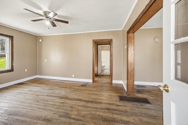 Photo - 11494 New Garden Rd